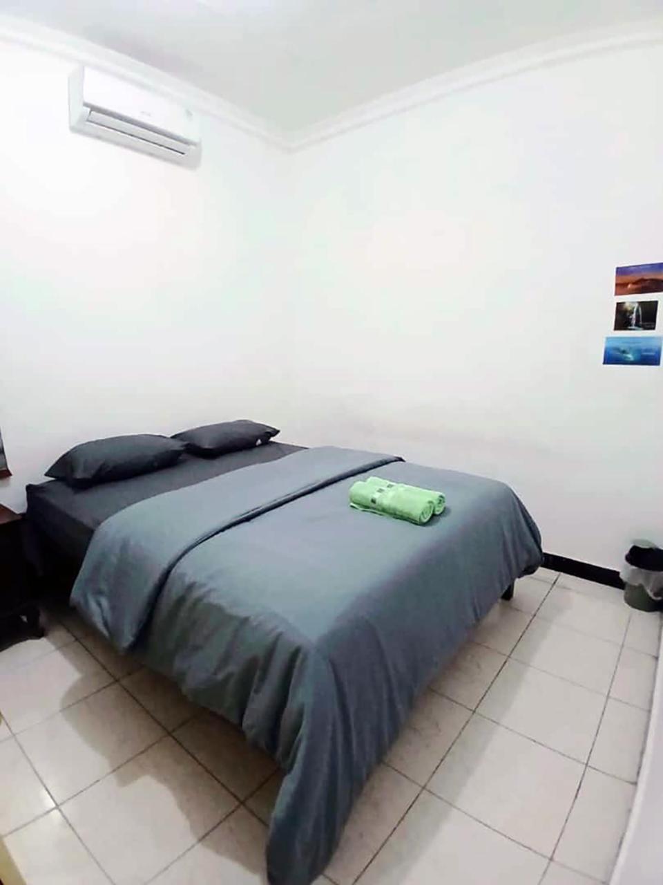 Hostel Moshi Moshi Probolinggo Zewnętrze zdjęcie