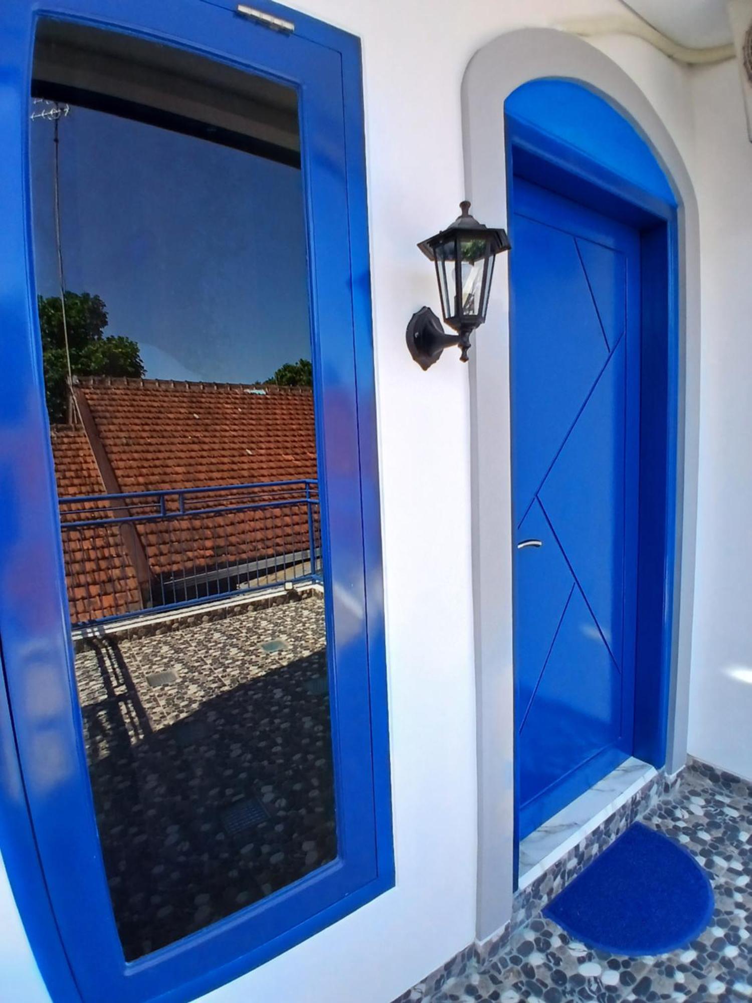 Hostel Moshi Moshi Probolinggo Zewnętrze zdjęcie